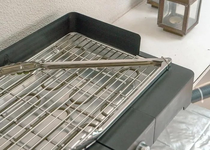 Cozy 1br, Private Terrace & Pool - Estrela | By Airnest Διαμέρισμα