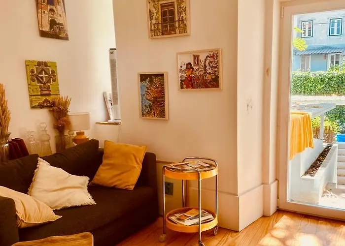 Cozy 1br, Private Terrace & Pool - Estrela | By Airnest Διαμέρισμα