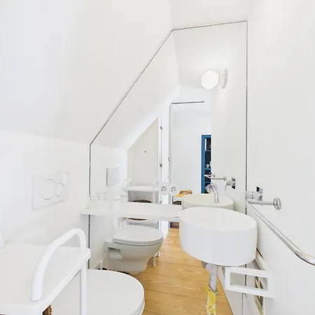 Cozy 1br, Private Terrace & Pool - Estrela | By Airnest شقة